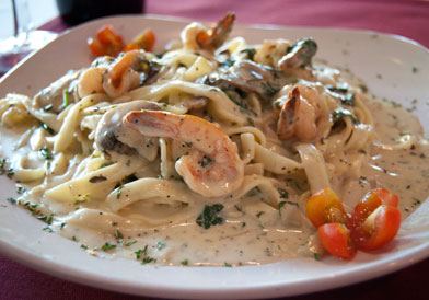 Enjoy Shrimp Alfredo and Other Italian Pastas